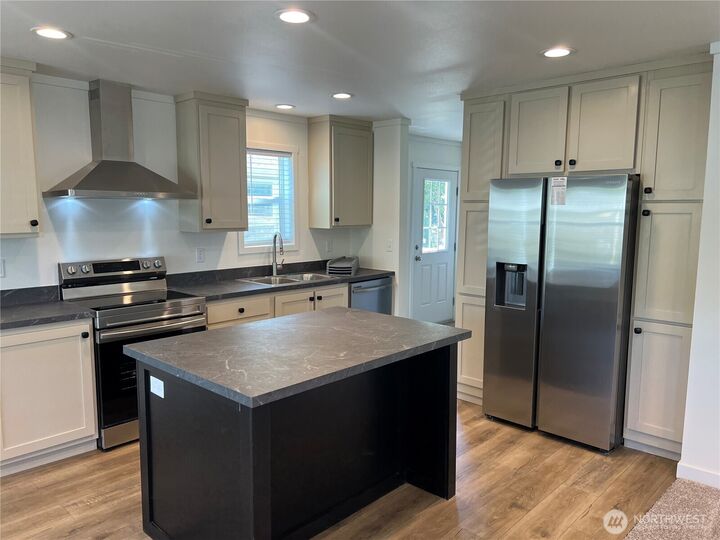 Property Photo: 8608 143rd Avenue Ct E 14 WA 98372