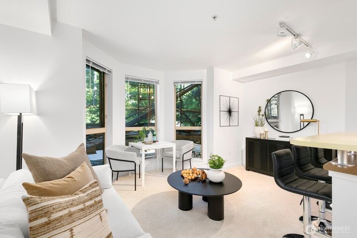 Property Photo:  1420 E Pine Street E307  WA 98122 