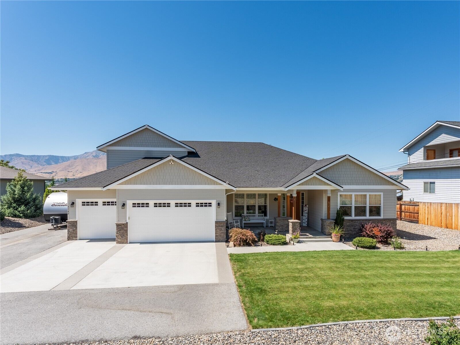Property Photo:  3142 NW Delcon Court  WA 98802
