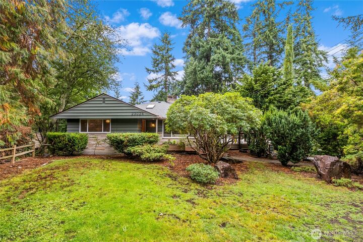 Property Photo:  23024  99th Avenue W  WA 98020 