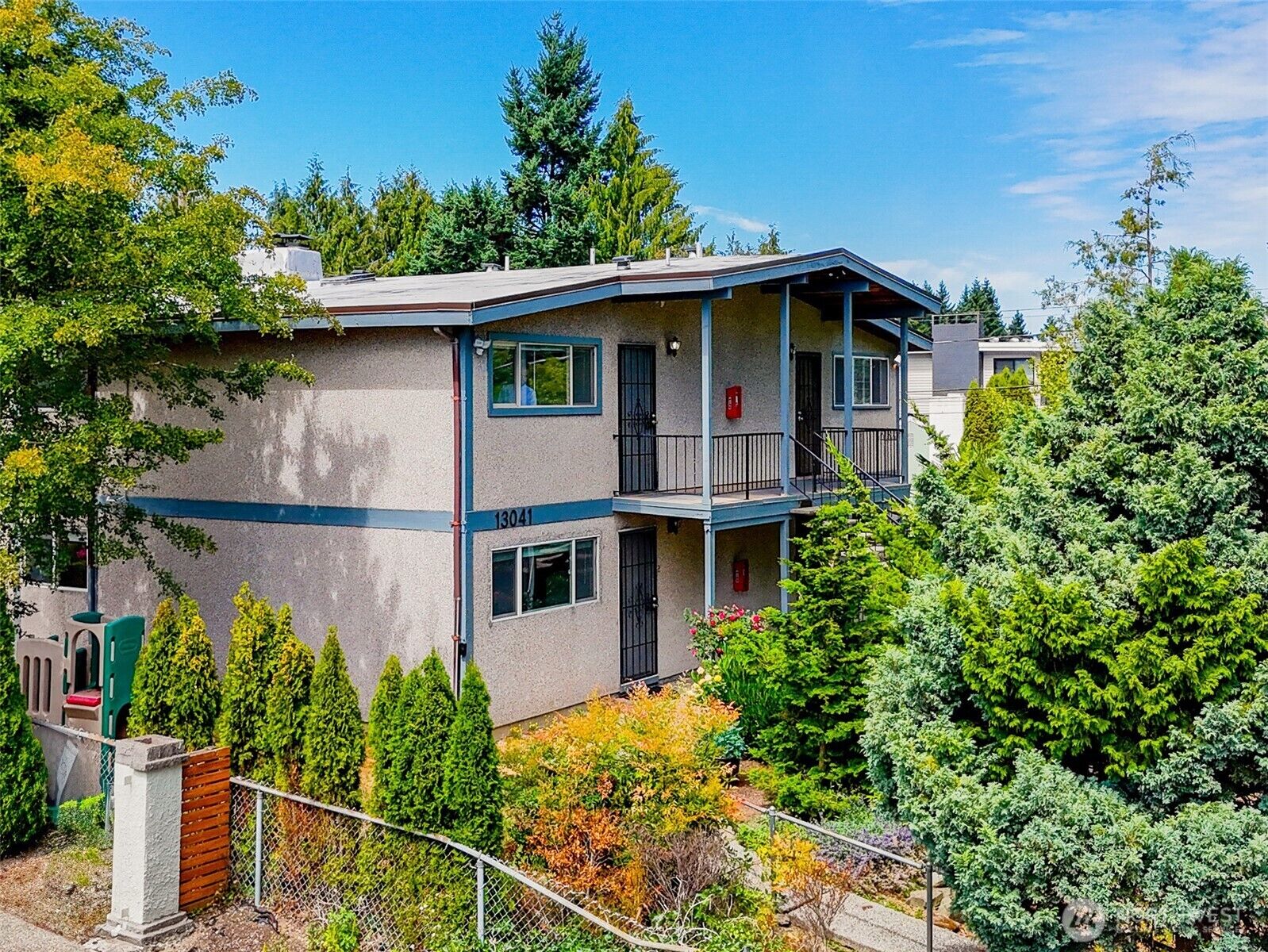 Property Photo:  13041  12th Avenue SW  WA 98146 
