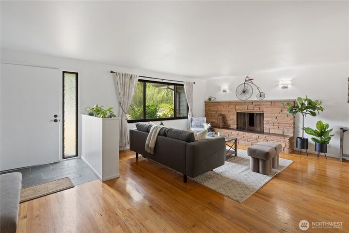 Property Photo:  1719 S 243rd Street  WA 98198 