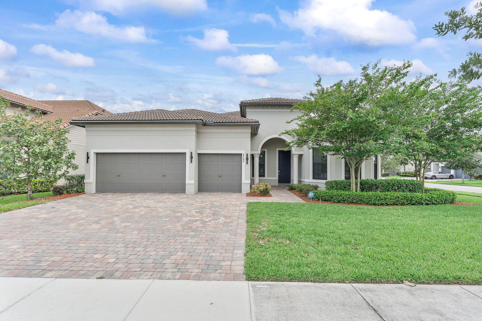Property Photo: 8380 Pedigree Circle FL 33467