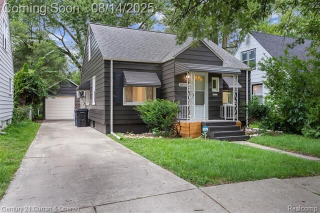 18711 Dalby  Redford Twp MI 48240 photo