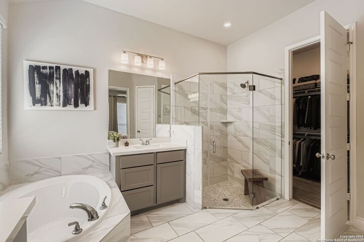 Property Photo:  3058 McKinnie Park  TX 78163 
