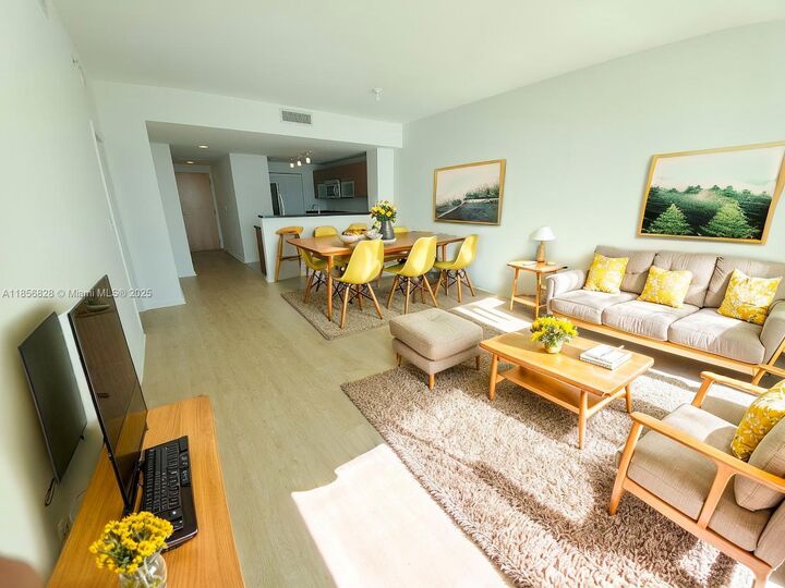 Property Photo: 253 NE 2nd 3006 FL 33132