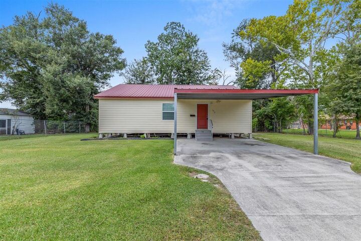 Property Photo:  3818 Hodges Street  LA 70605 