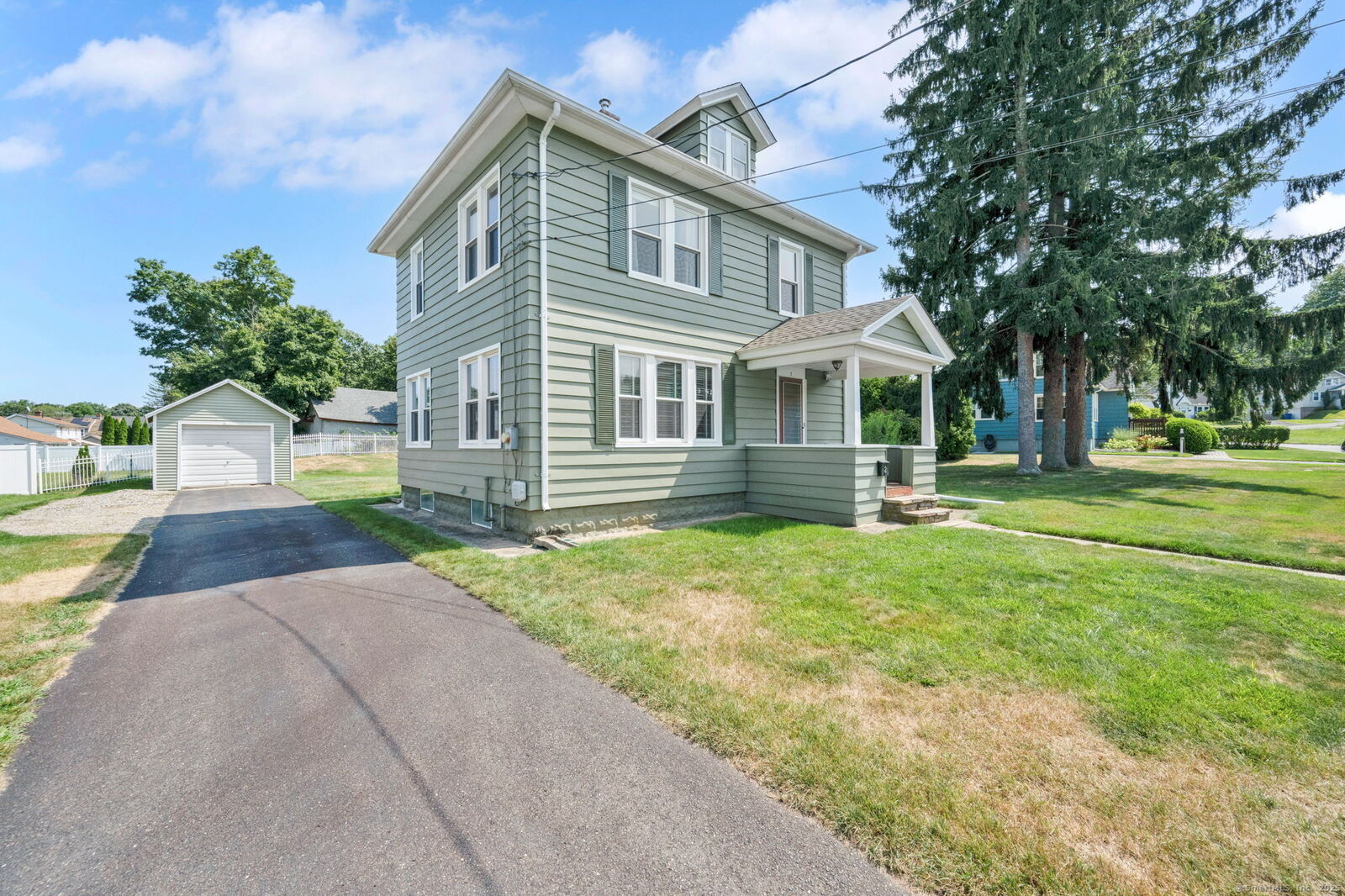 Property Photo:  2 White Street  CT 06066 