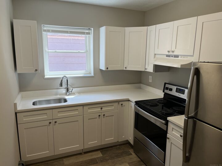 Property Photo:  32 Cook Avenue A12  CT 06451 