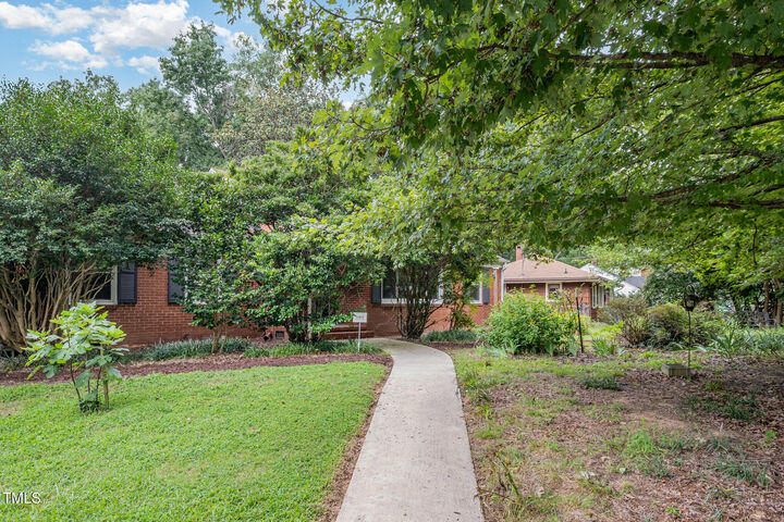 Property Photo:  2401 Glendale Avenue  NC 27704 