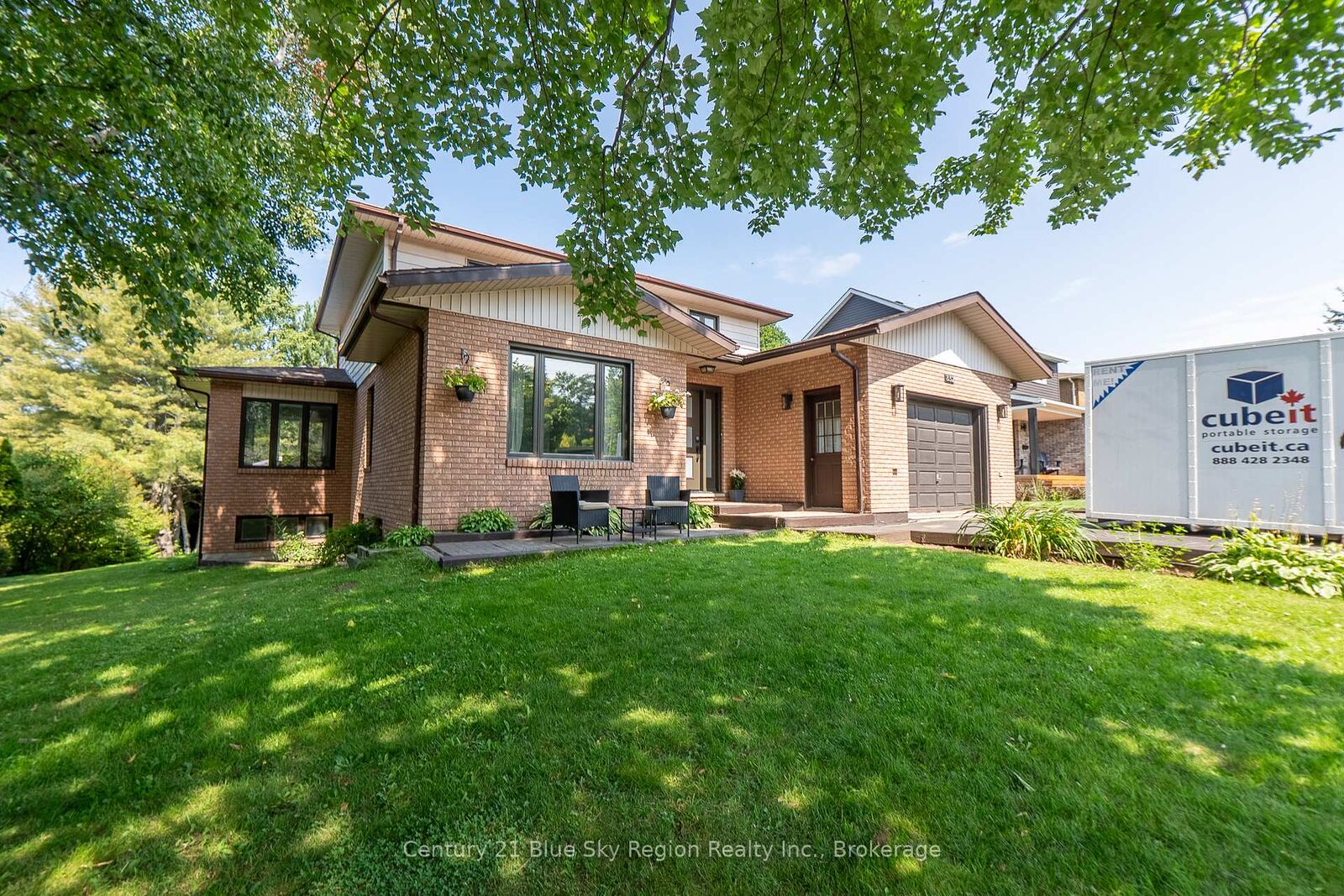 Property Photo: 832 Airport Road ON P1C 1A2