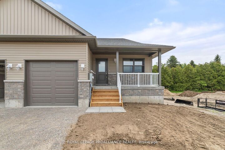 Property Photo:  25 Clayton John Avenue  ON K0K 1H0 