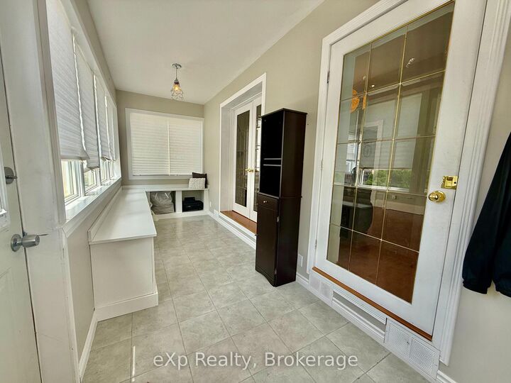 Property Photo: 605 10th Avenue ON N4N 2P6