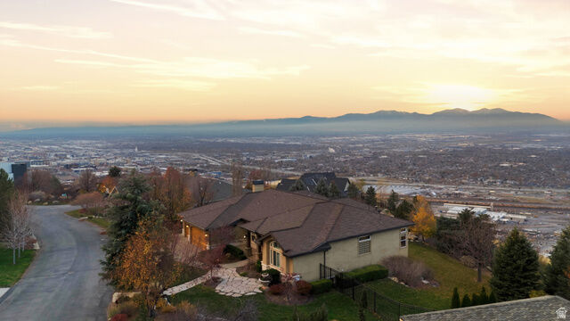 Property Photo: 1107 N Twickenham Dr UT 84103