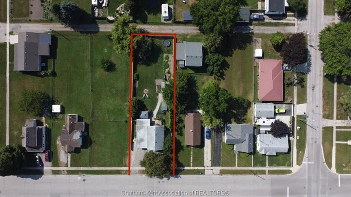 Photo de la propriété: 1131 Elgin Street ON N8A 3E5