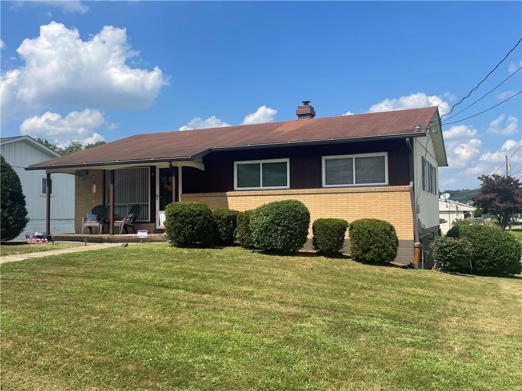 Property Photo:  123 6th Ave  PA 15067 