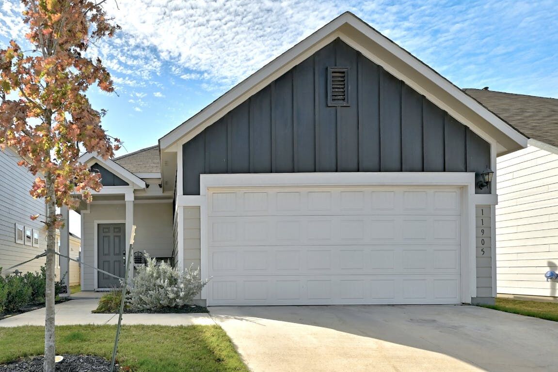 Property Photo: 11905 Clayton Creek Avenue TX 78725