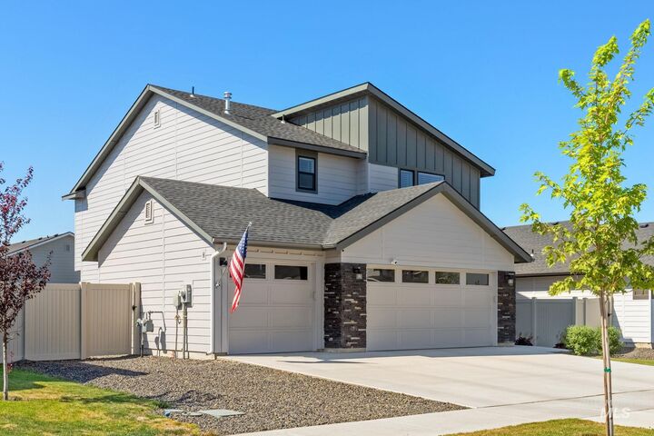 Property Photo: 6039 W Mikonos St ID 83646