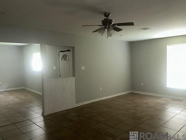 Property Photo: 9680 Ridgewood Dr LA 70814
