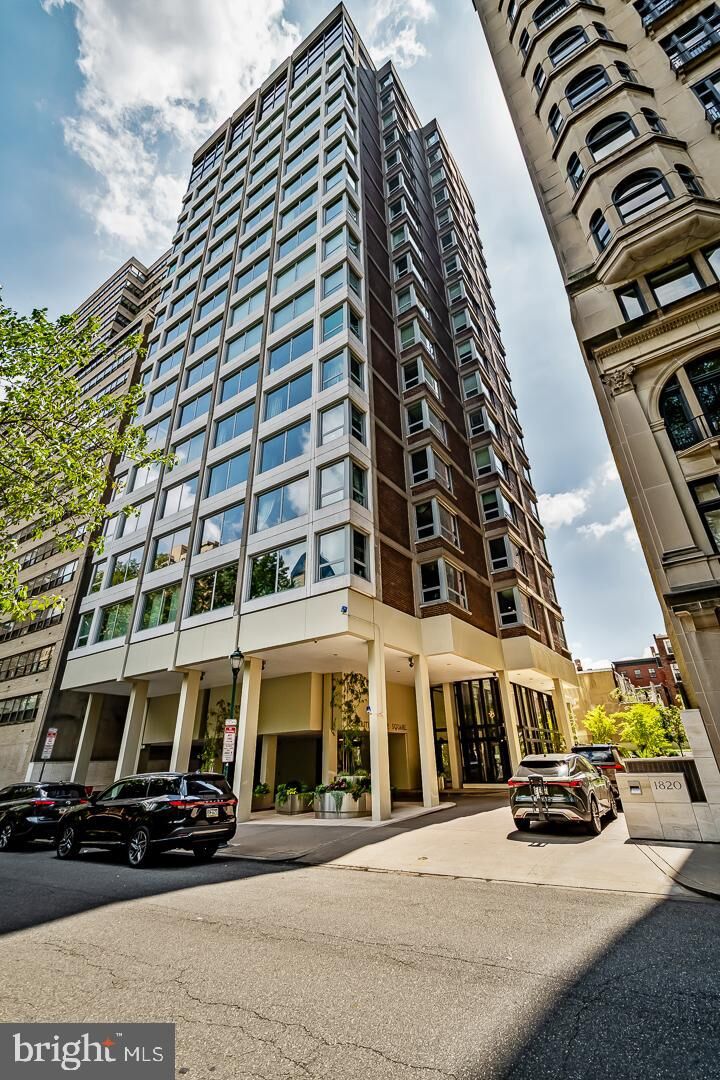 Property Photo: 1820 Rittenhouse Square 00 1601 PA 19103