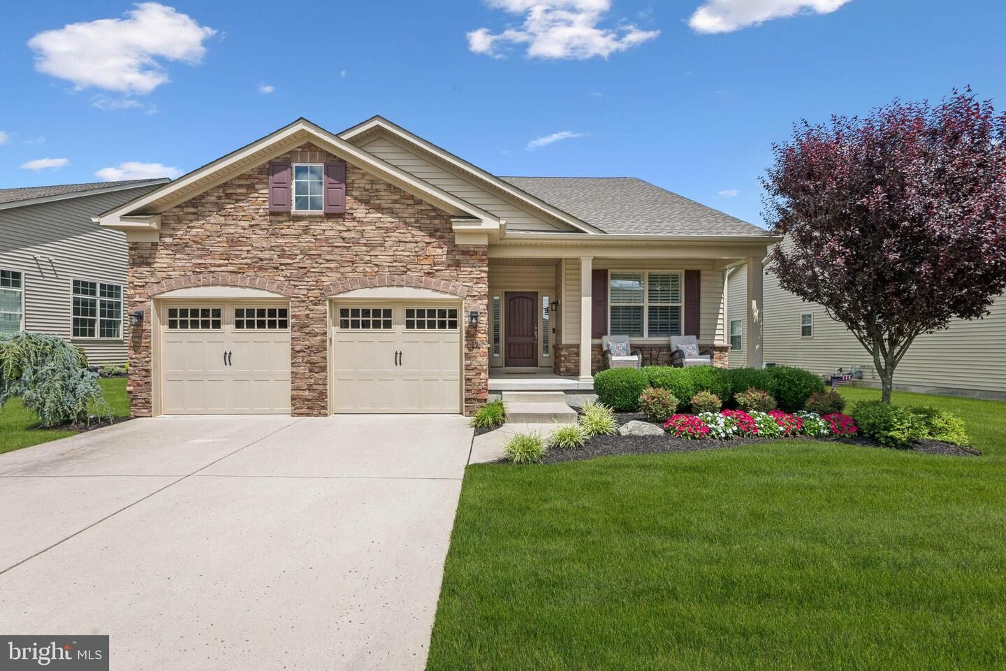 Property Photo:  15 Ravenna Drive  NJ 08091 