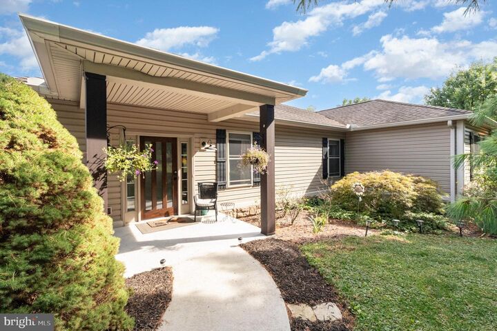 Property Photo: 5901 Saint Thomas Boulevard PA 17112