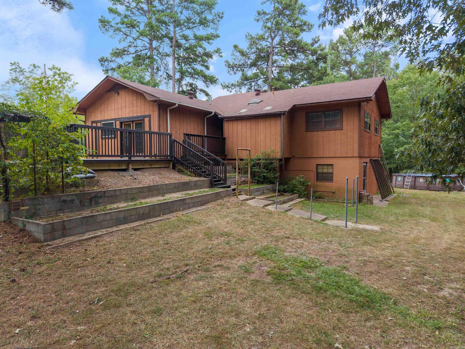 Property Photo: 7035 Point View Road AR 72015
