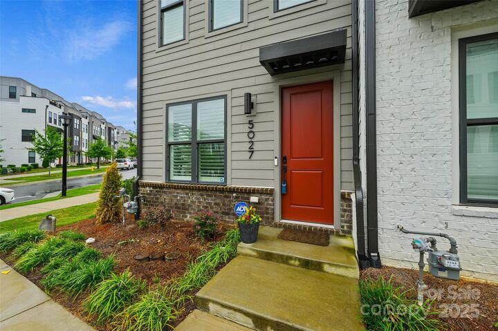 Property Photo: 5027 Tiny Lane NC 28203