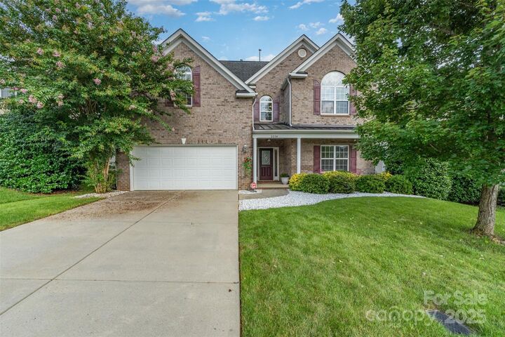 Property Photo: 2274 Laurens Drive NC 28027