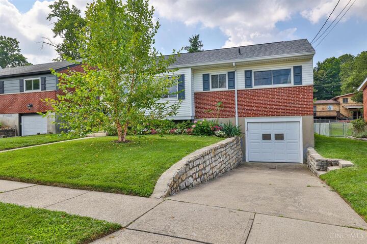 Property Photo: 5771 Brandtmanor Drive OH 45248