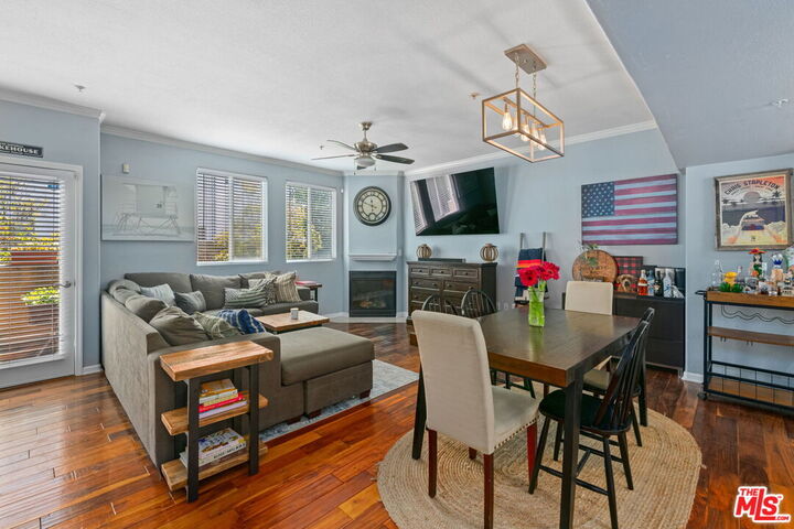 Property Photo:  222 W Imperial Ave  CA 90245 