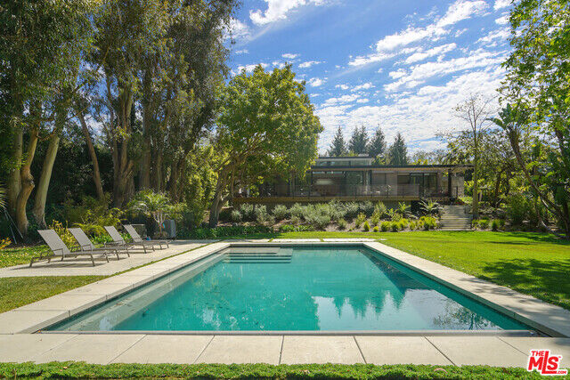 Property Photo:  6254 Busch Dr  CA 90265 