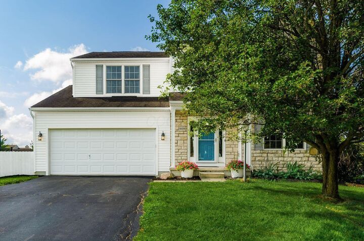 Property Photo: 8459 Alderpoint NW Terrace OH 43147