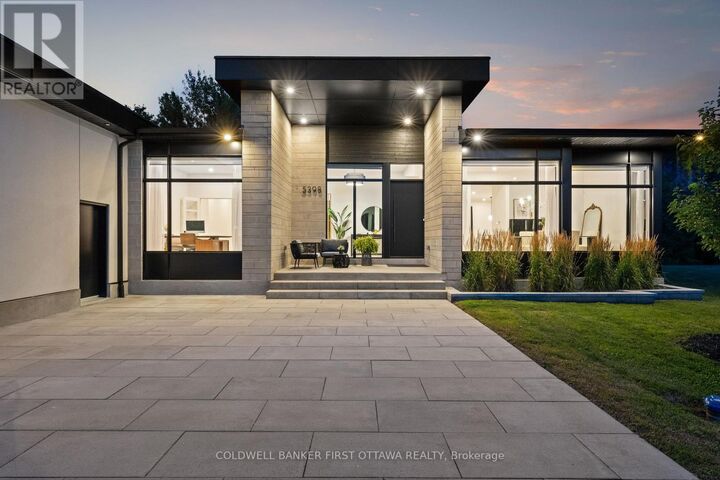Photo de la propriété: 5398 Mansel Crescent ON K4M 1L3