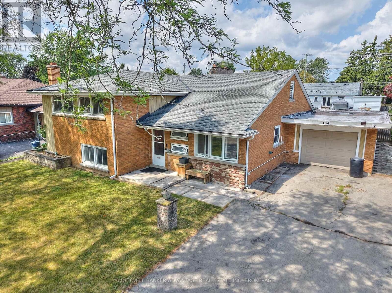 Property Photo:  184 Price Avenue  ON L3C 3Y6 