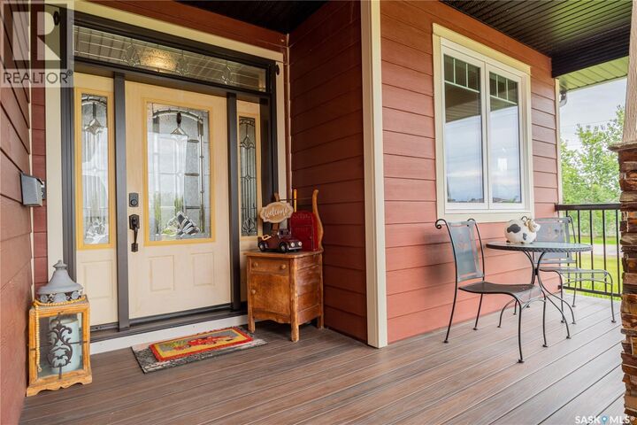 Property Photo: 230 Kinsmen Crescent SK S0K 0A2
