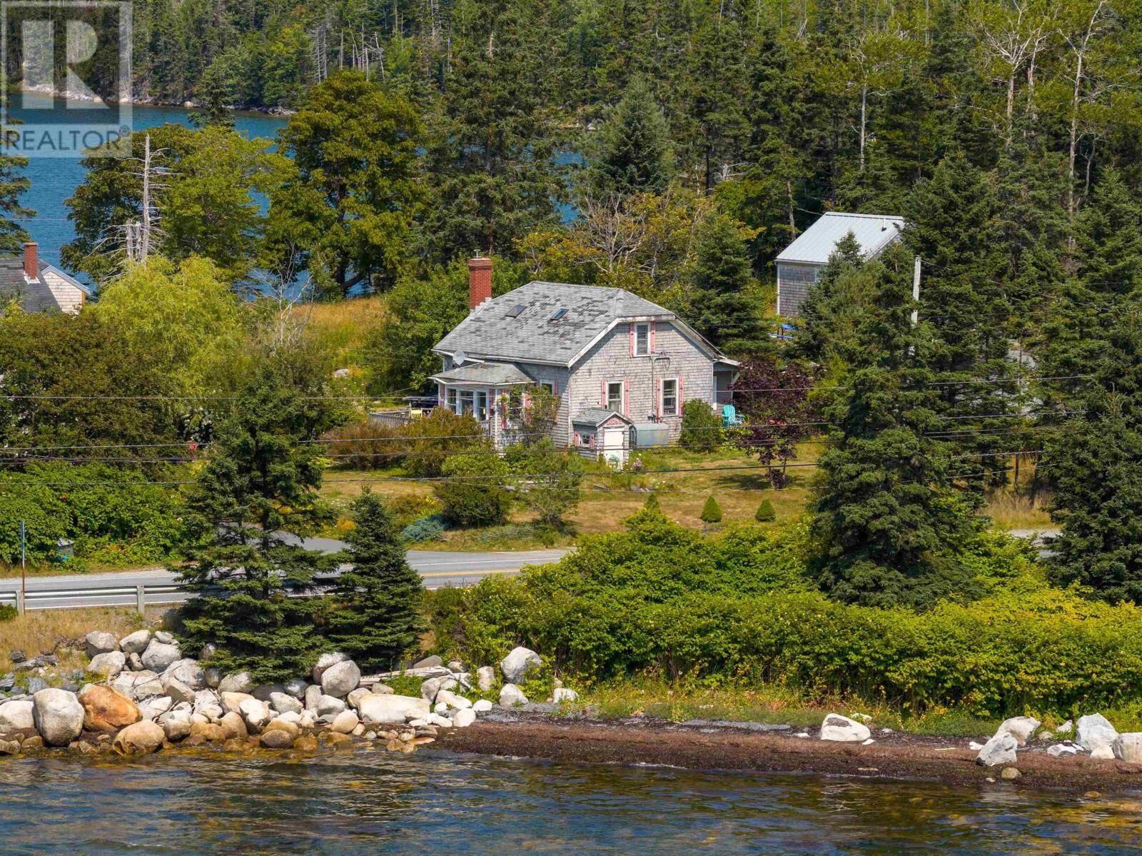 Property Photo: 10293 Highway 7 NS B0J 1P0