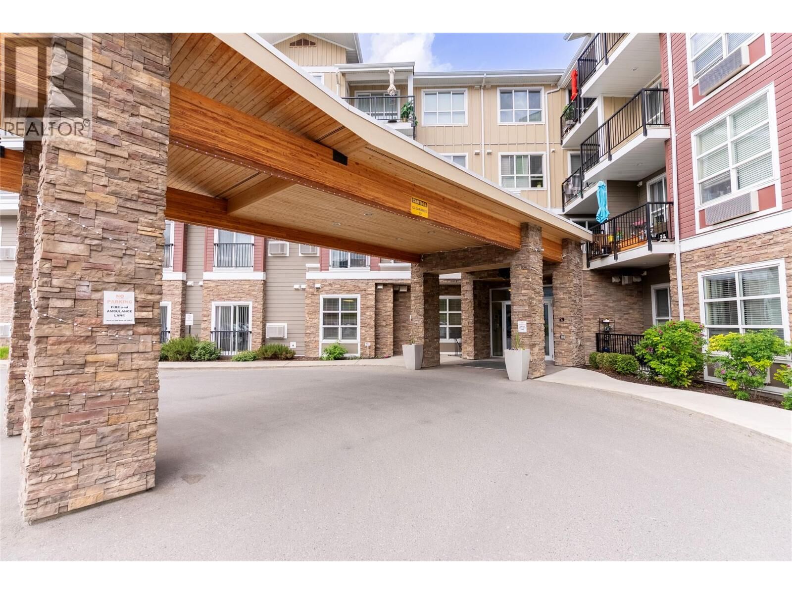 Property Photo:  755 Mayfair Street 410  BC V2B 5L7 
