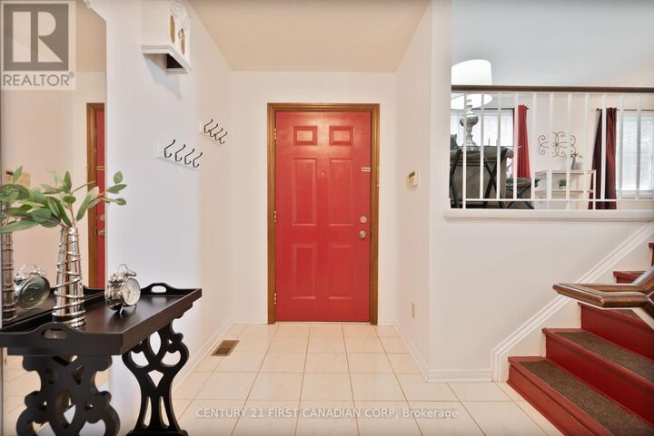 Property Photo: 54 Four Oaks Crescent ON N6J 4B7