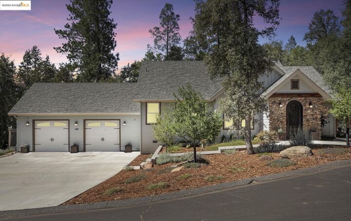 Property Photo: 14068 Kyrsta Court CA 95370
