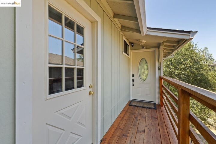 Property Photo: 18670 Cedar St CA 95379