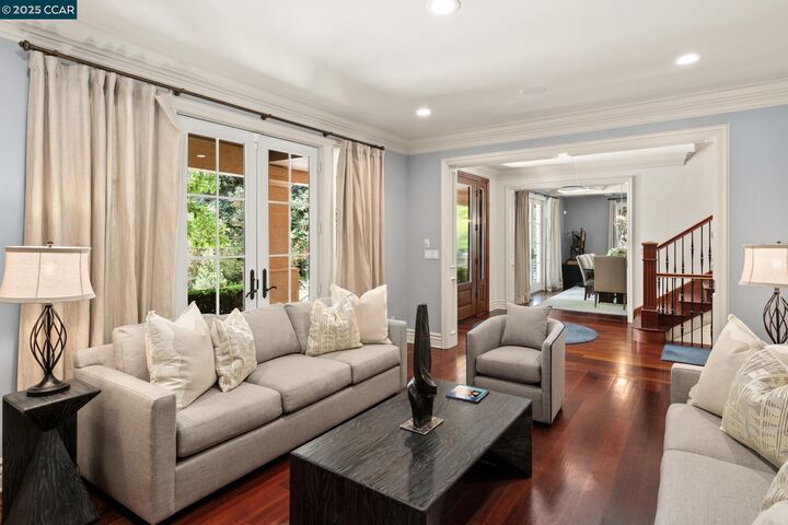 Property Photo:  2540 Caballo Ranchero Dr  CA 94528 