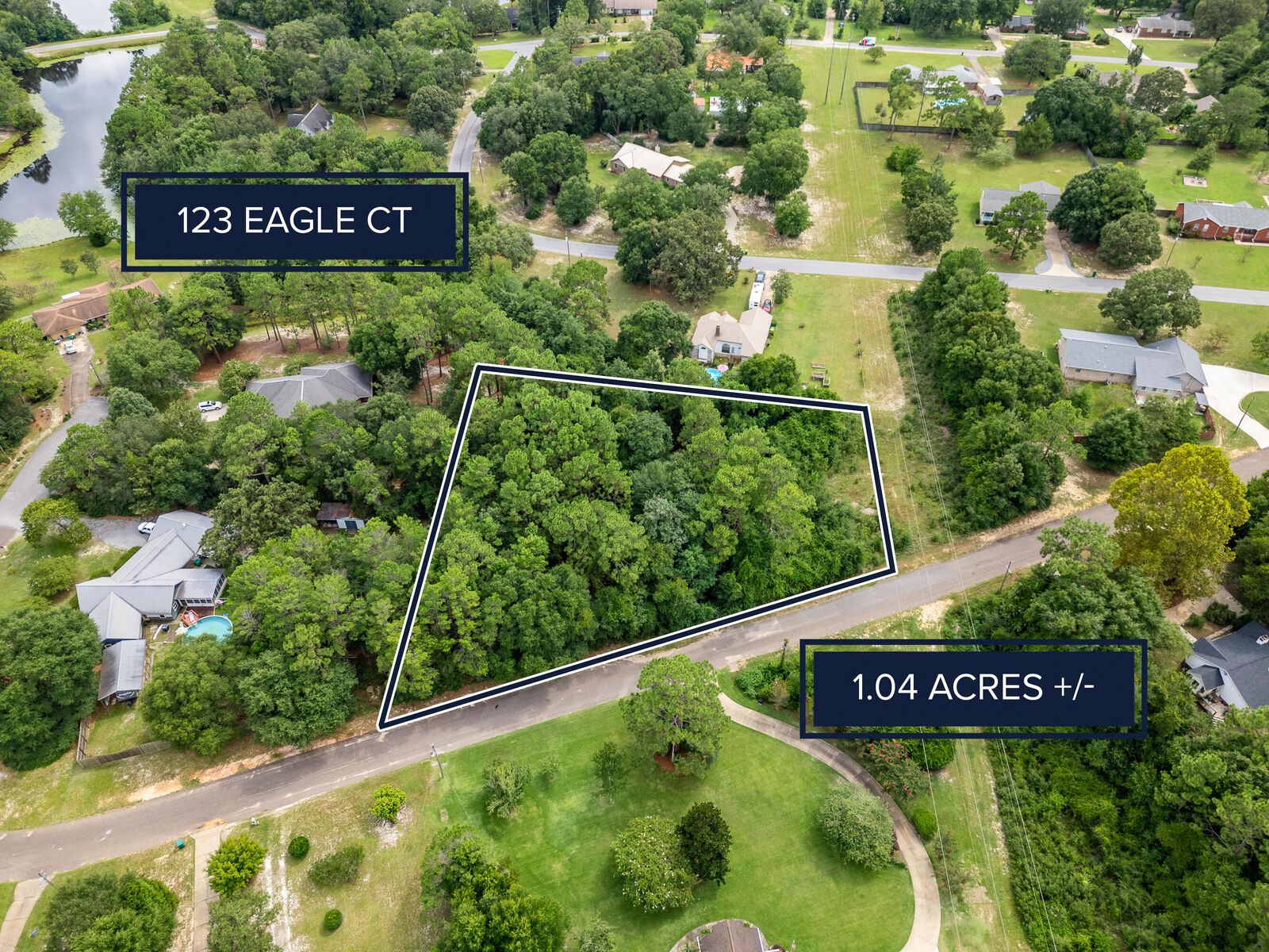 Property Photo:  Lot 123 Eagle Court  FL 32539 