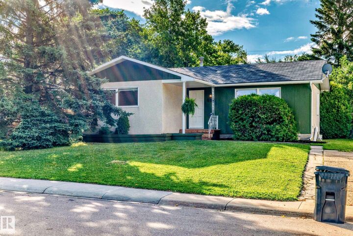 Photo de la propriété:  694 Cottonwood Avenue  AB T8A 1Y7 