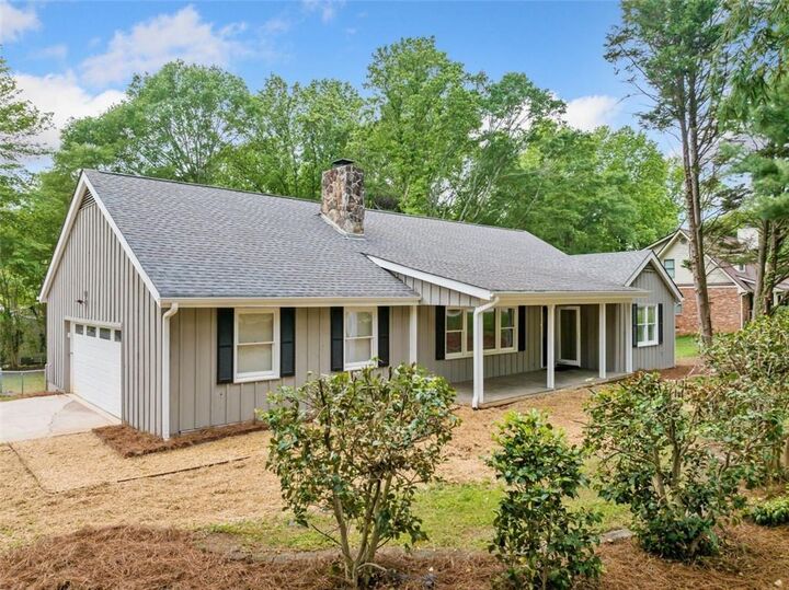 Property Photo: 3712 Corinth Drive GA 30506