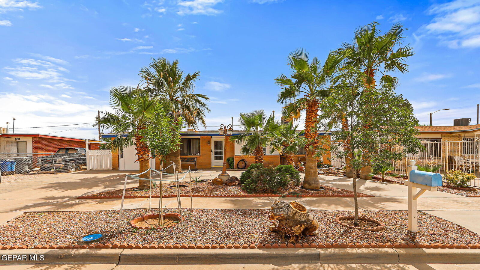 Property Photo: 8204 Valle Sonata Way TX 79907