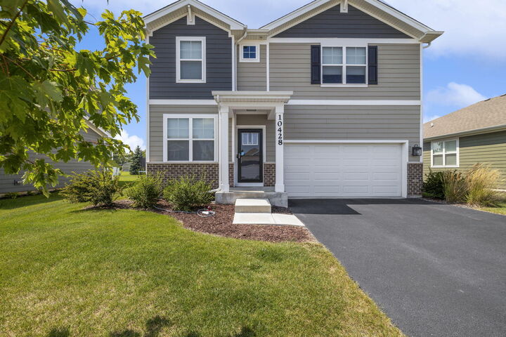 Property Photo:  10428 Privet Drive  IN 46307 
