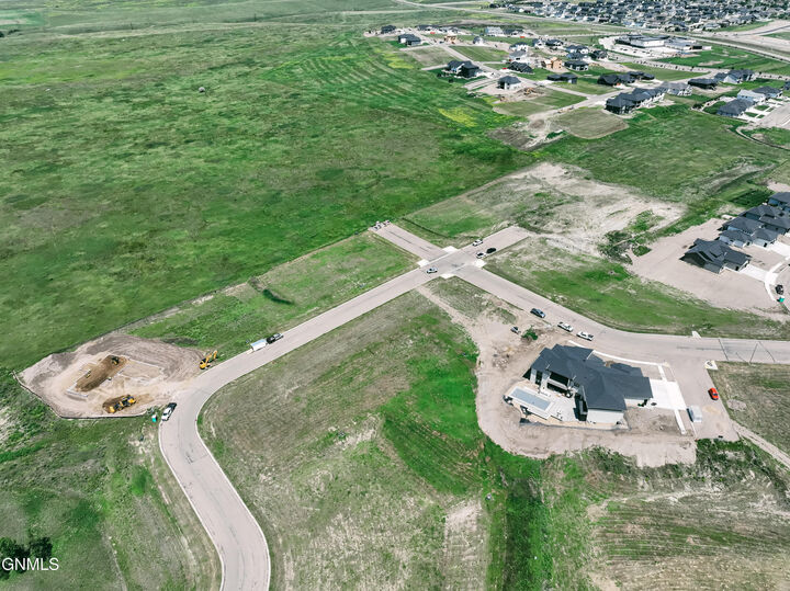 2620 Frisco Way  Bismarck ND 58503 photo
