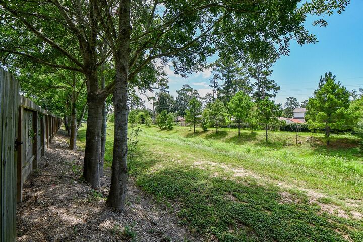 Property Photo:  2026 Naplechase Crest Drive  TX 77373 