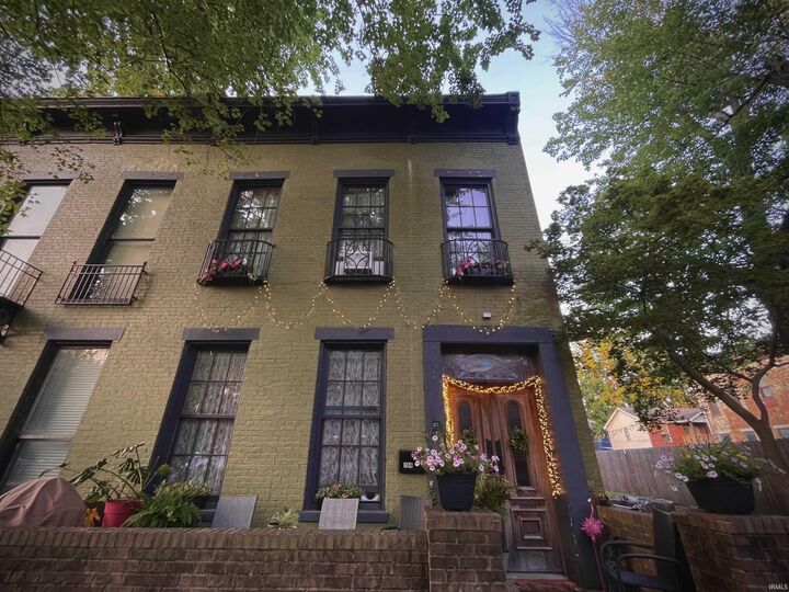 Property Photo:  702-704 SE Second Street  IN 47713 